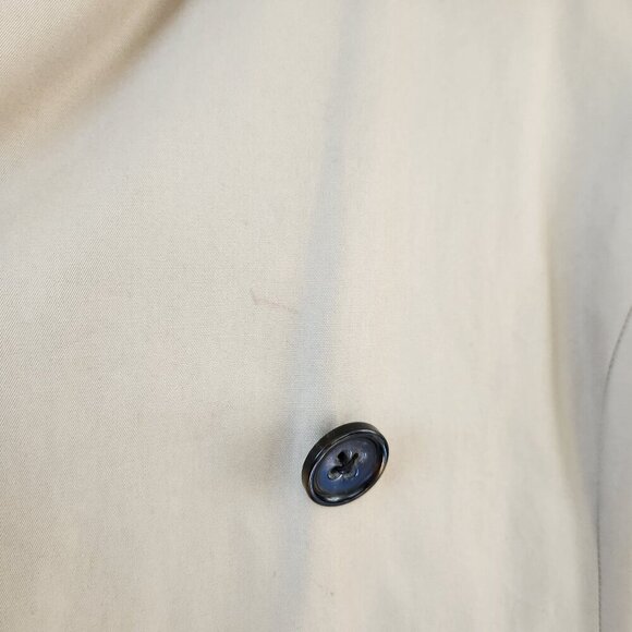 Banana Republic Classic Trench Coat in Medium - Picture 8 of 12